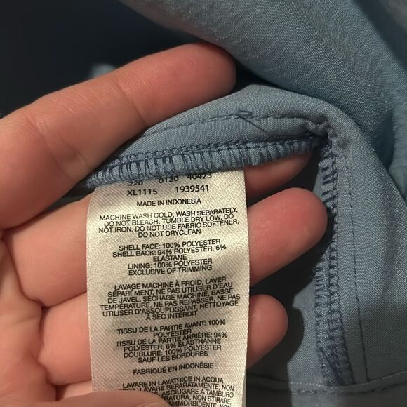 Columbia women’s large polyester vest    B - Picture 7 of 9